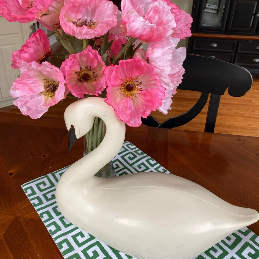 Vase with flowers in excellent condition